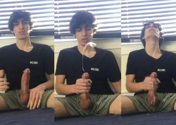 JustTheGays thumbnail for Nerdy twink jerks his big dick and cums