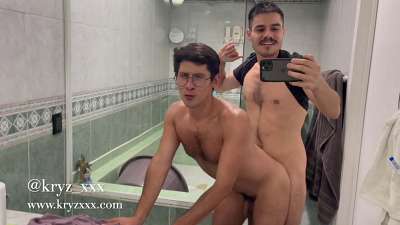 thumbnail for fucking a twink in my friend?s bathroom – Kryz XXX, OoopsFrankie – RFC