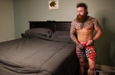 JustTheGays thumbnail for Bearded muscle jerks off and cums over himself – Kevin Clevenger (ironsanctuary)