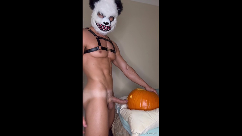 thumbnail for Fucking a pumpkin while wearing my harness – Halloween Special – Josh Duckworth (josshduckworth)